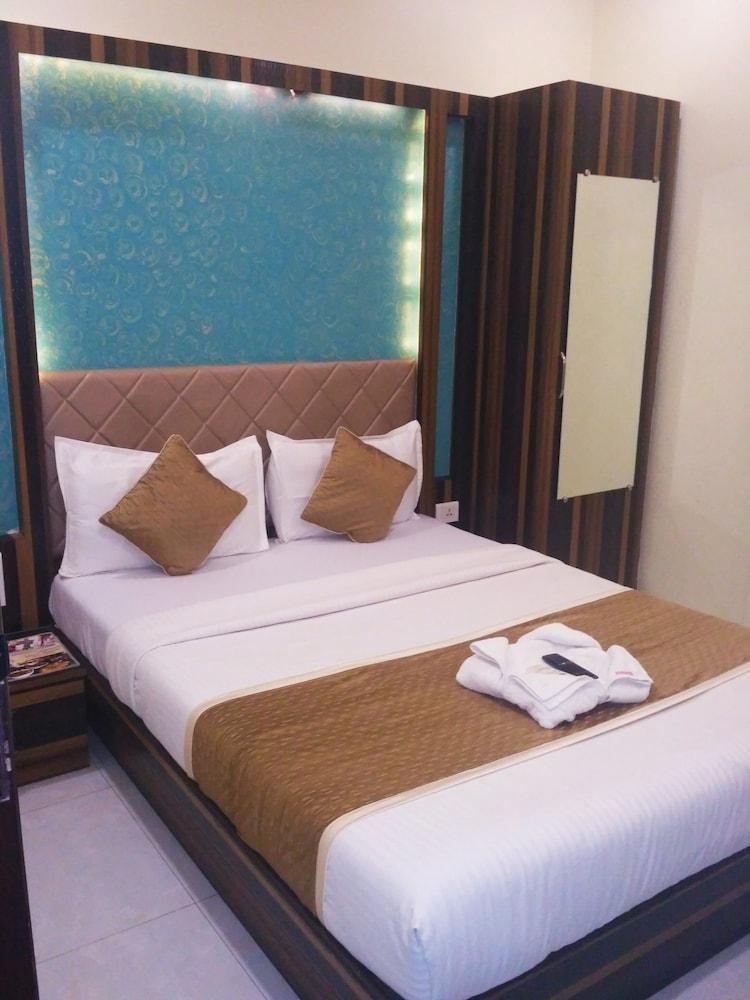 Hotel Avenue - Mumbai — Photos 1